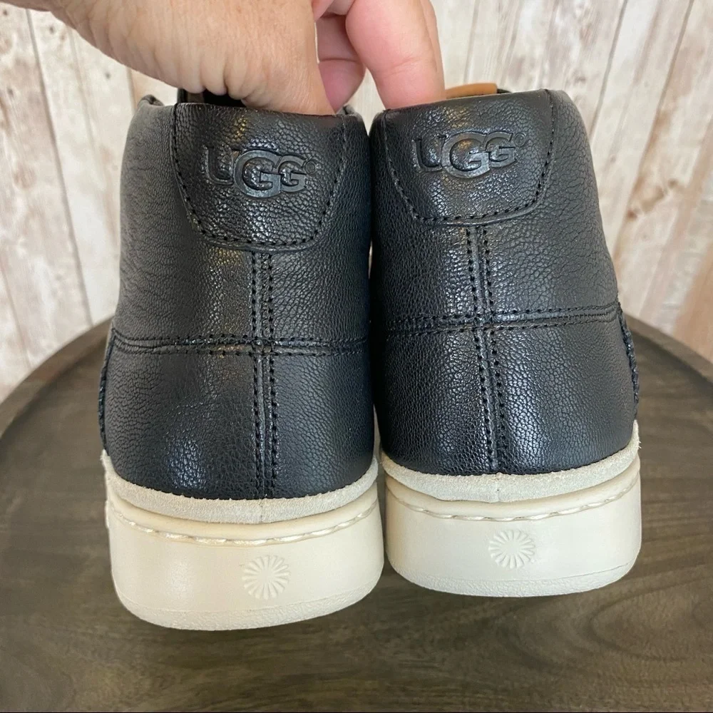 UGG Men’s Cali High Top Leather Sneaker Size 8‎